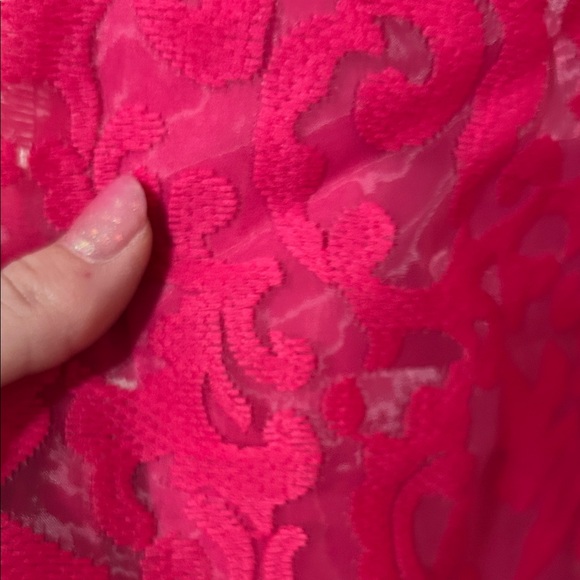 Elegant Pink Lace Dress by Laundry - Picture 3 of 8